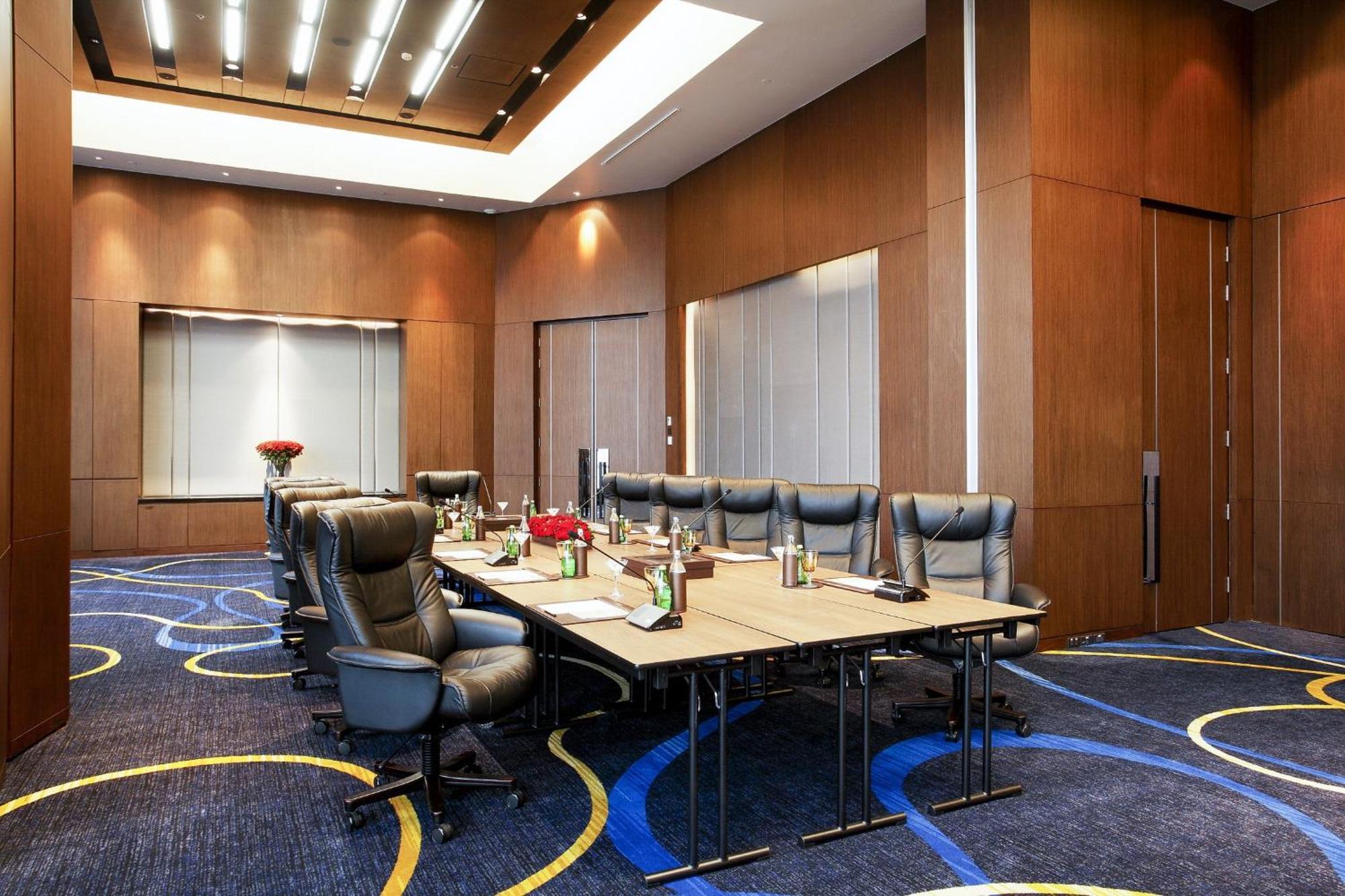 Centara Grand At Centralworld Bangkok Eksteriør bilde Meeting room